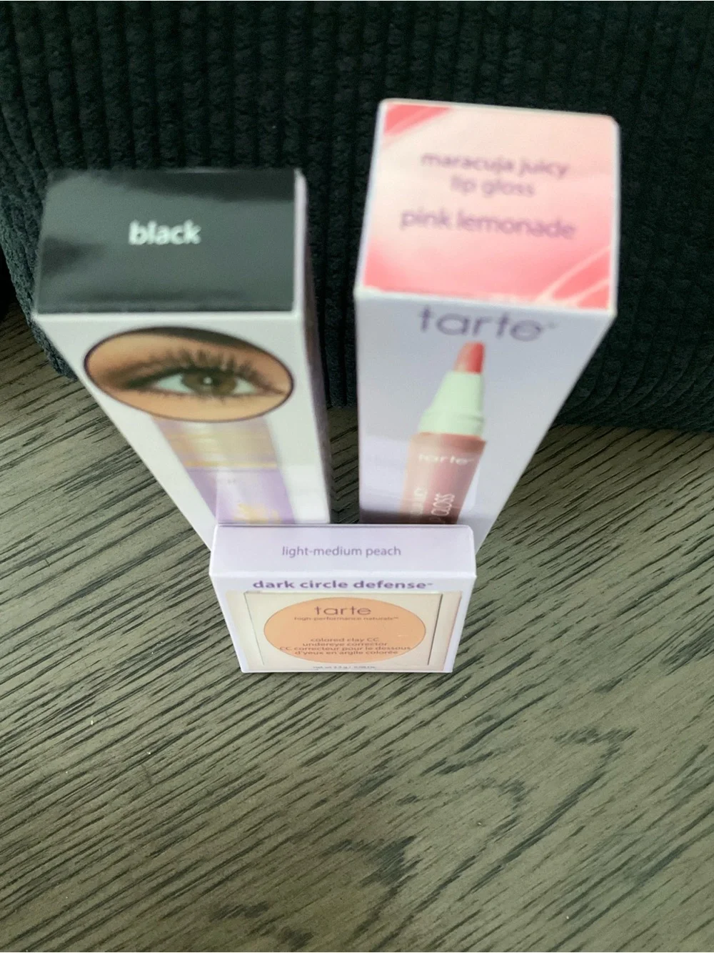 Tarte make up set with black make up case NWT